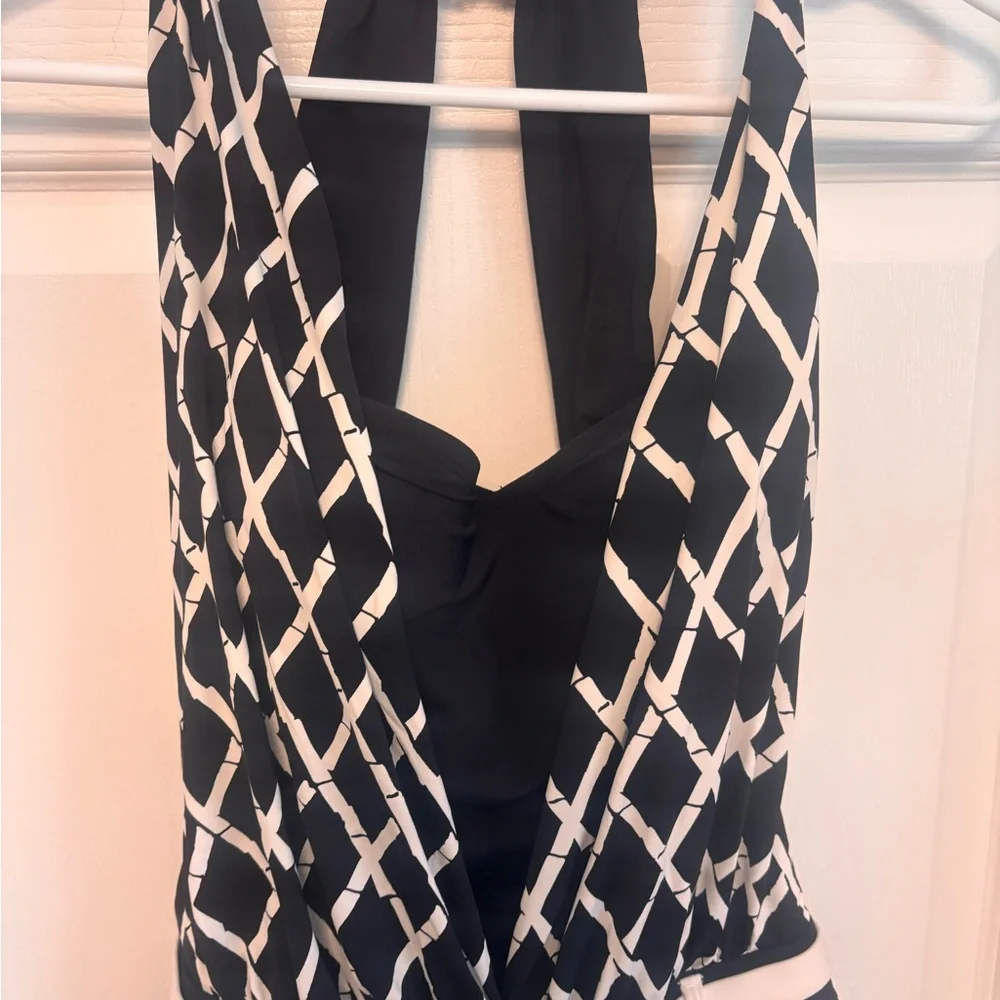 Blue Rod Beattie Navy & White Geometric One-Piece Swimsuit with Gold Accent - Picture 6 of 16